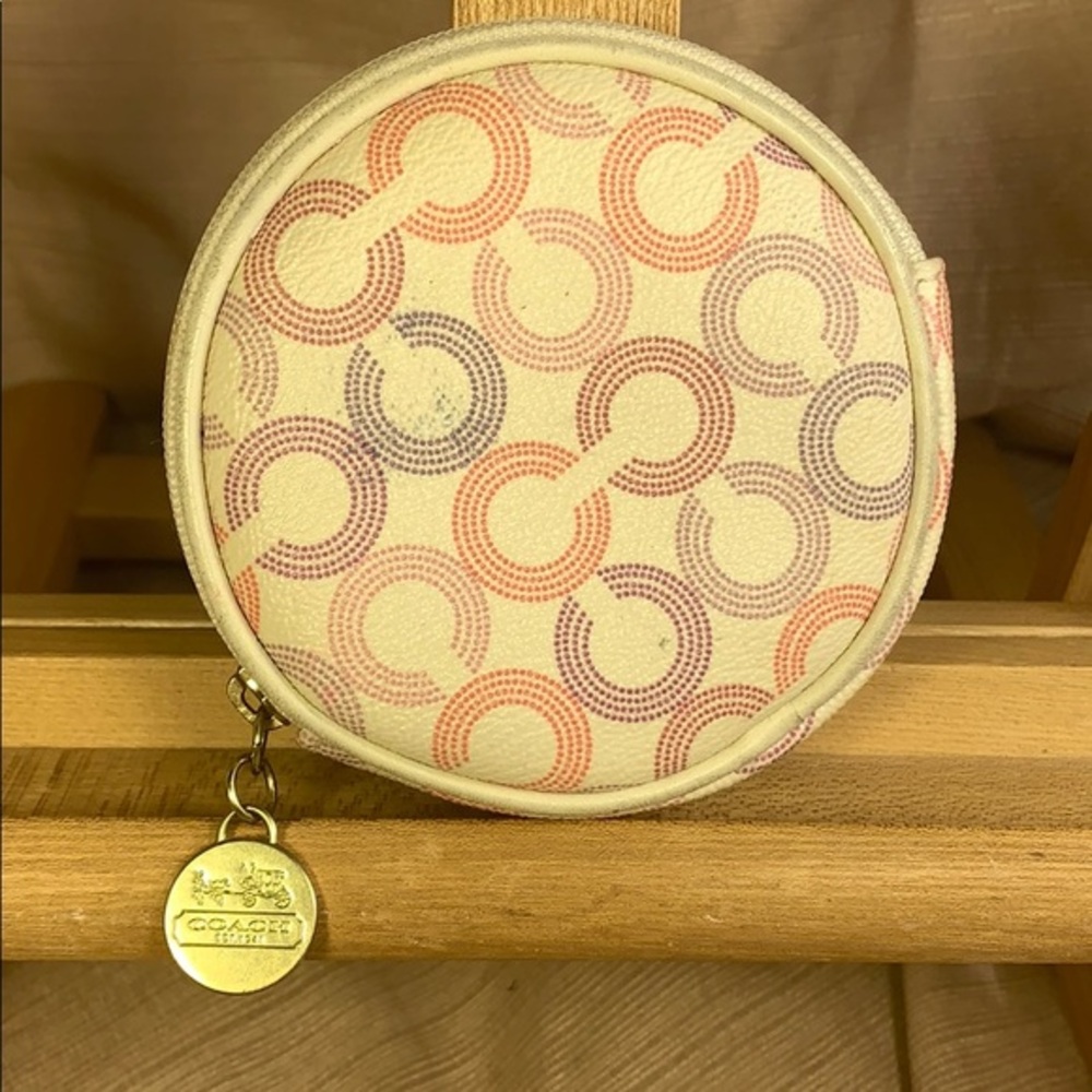 Coach coin pouch, super cool & rare!